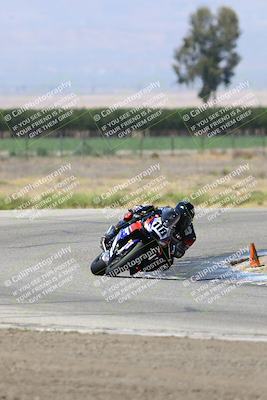 media/May-25-2025-Lets Ride (Sun) [[0ff033e448]]/A Group/11am (Grapevine)/